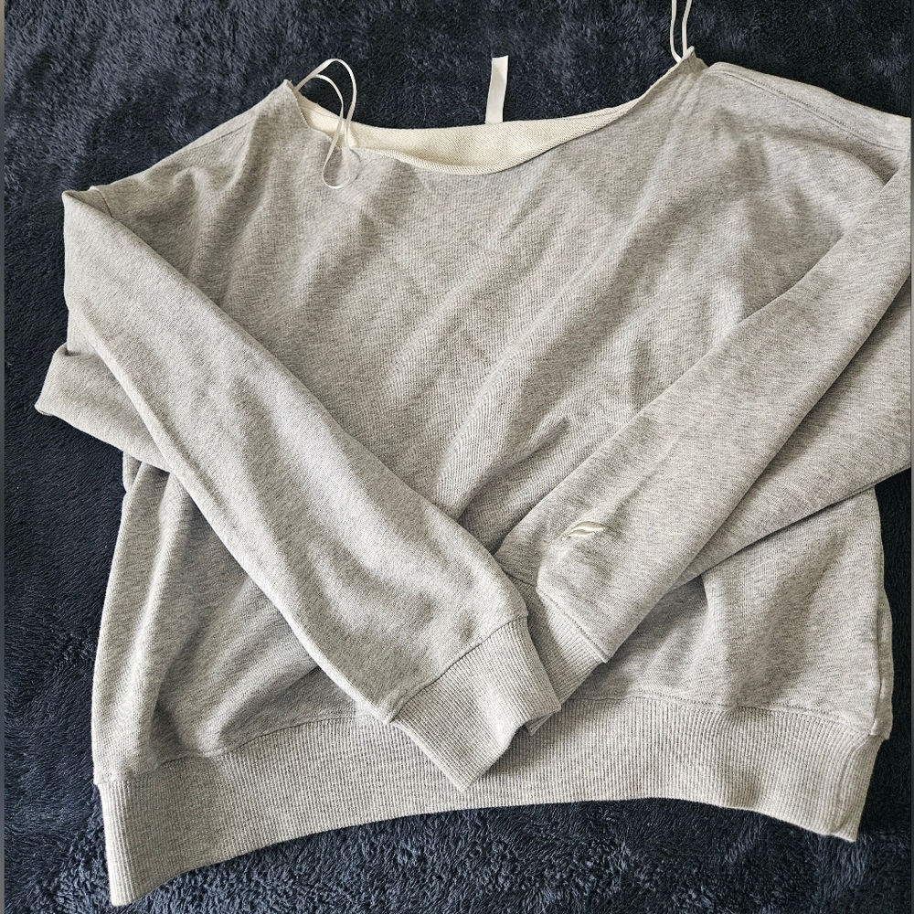 Fabletics Heather Gray Top